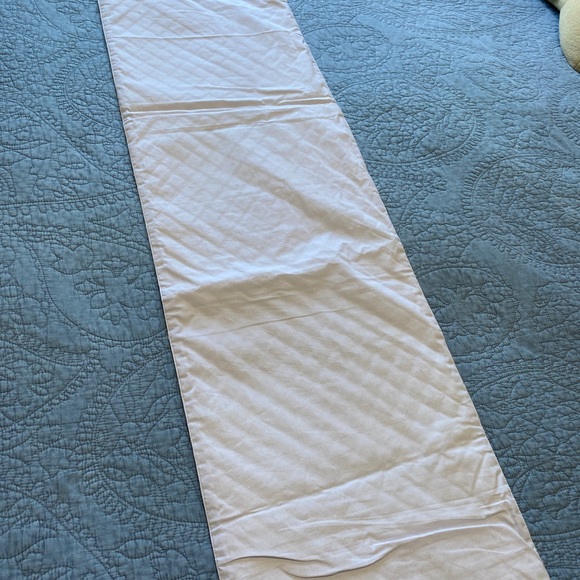 Z Gallery Quilted Table Runner - Picture 2 of 10